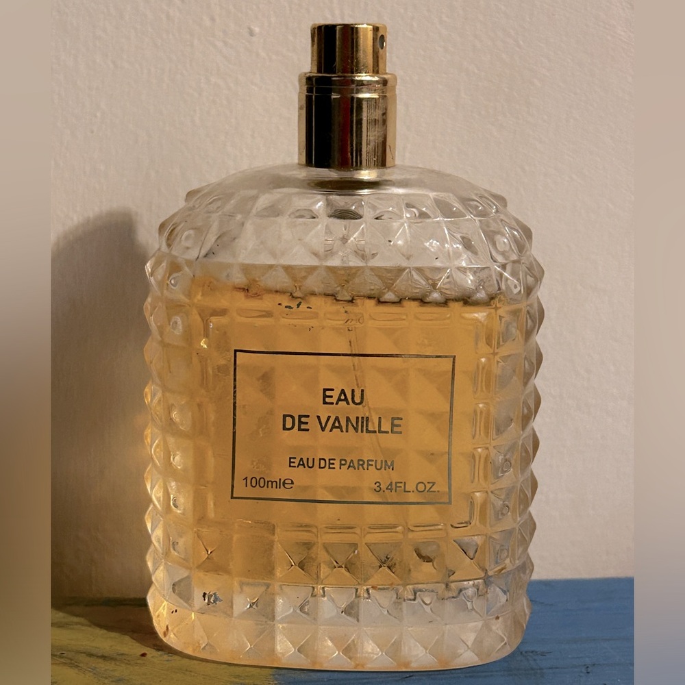 EAU DE VANILLA PARFUM